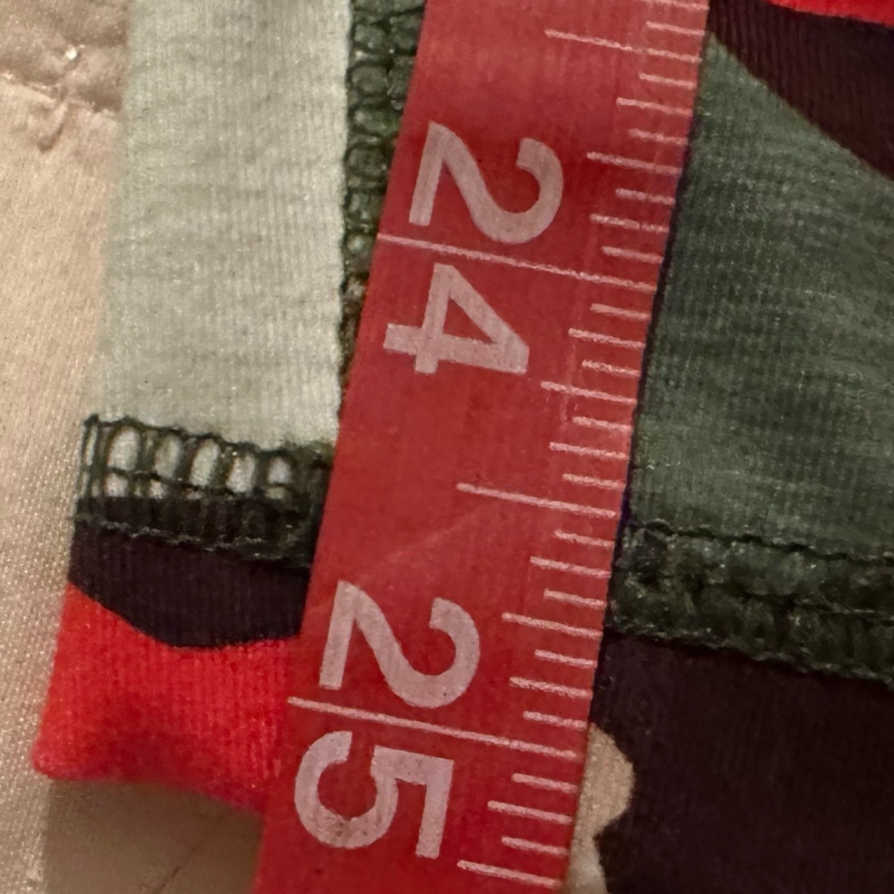 OLD NAVY Active Camouflage Set Sz M - Picture 10 of 10